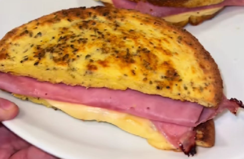 Sin gluten ni horno: cómo hacer un tostado keto en solo 4 pasos ideal para el desayuno