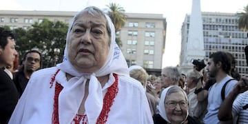 Los custodios de Hebe de Bonafini fueron sorprendidos por delincuentes (DyN/Archivo).
