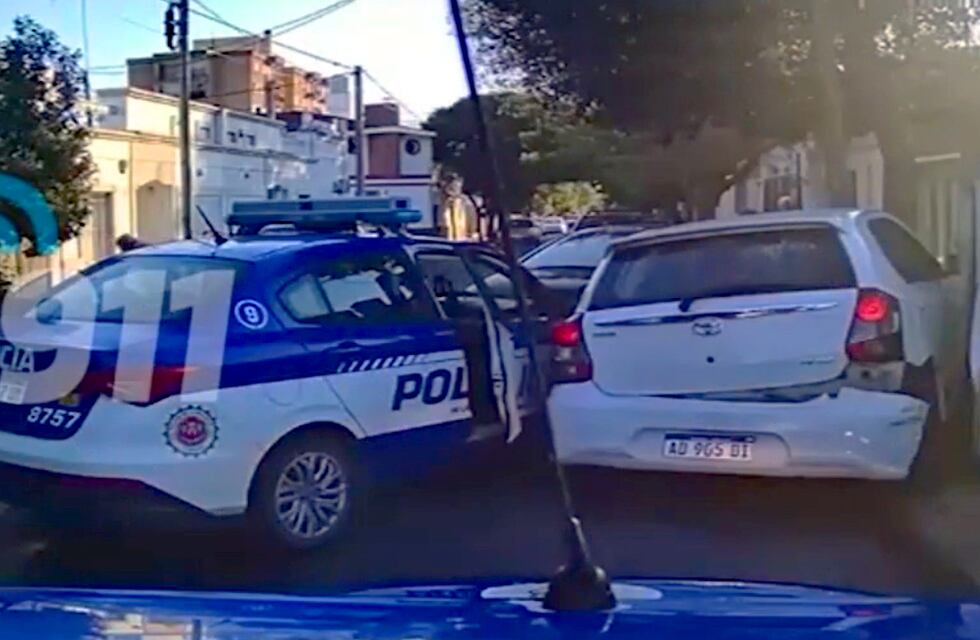 Persecución en Córdoba: habló el policía atropellado