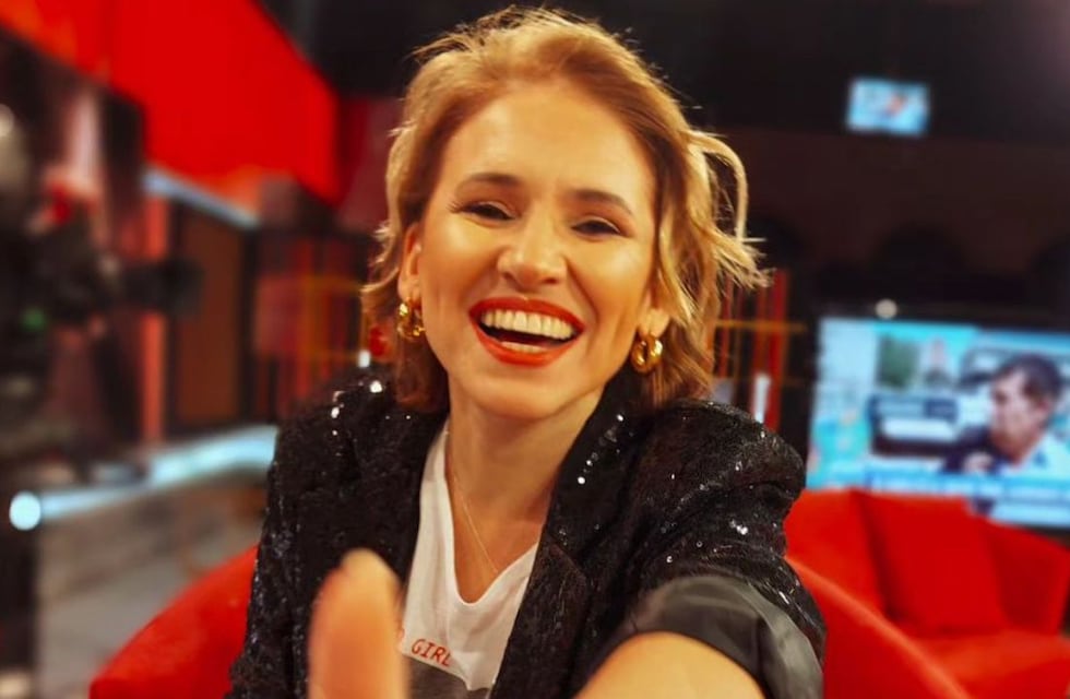 A los 56 años, la periodista Fernanda Iglesias lució una microbikini ultra hot: “Falta 5 meses para el verano”