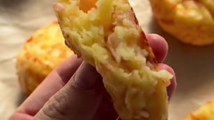 Así queda el chipá de queso y jamón.