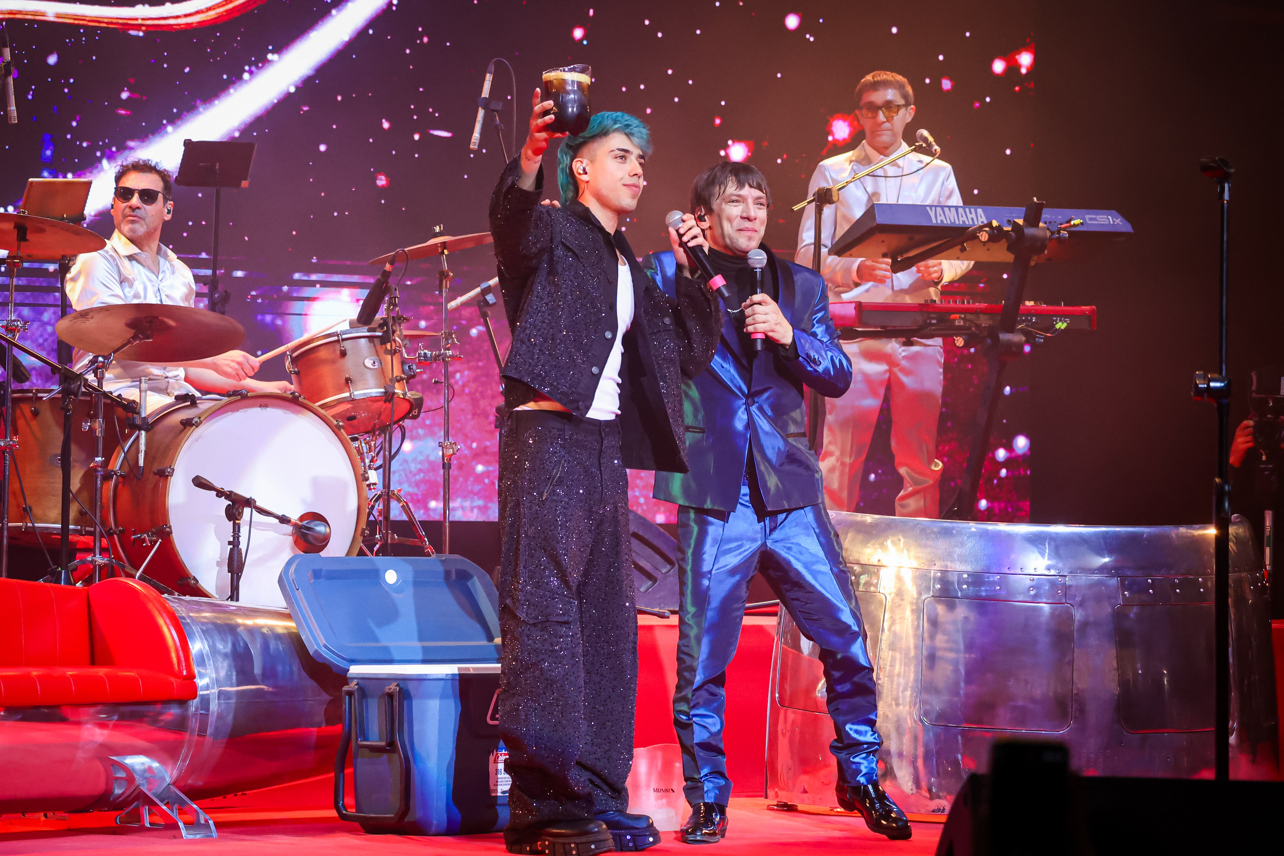 Turf agotó entradas y presentó “Polvo de estrellas” en uno de sus shows más míticos de su carrera