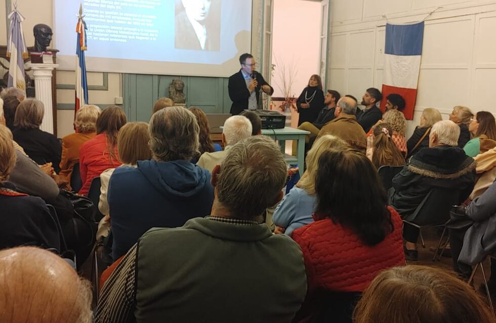 Se llevó a cabo en la Sociedad Francesa la charla “Franceses y el inicio de Tres Arroyos”