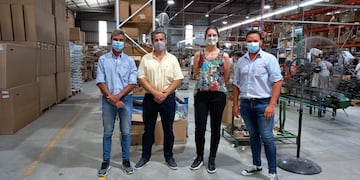 Bici Peretti fábrica diariamente 700 bicicletas que son distribuídas por todo el país.