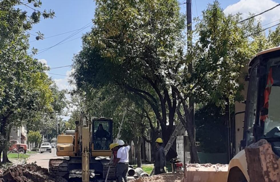 ASSA renueva 1.000 metros del colector cloacal este