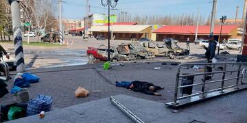 La estación de tren en Kramatorsk sufrió un ataque de misiles rusos que dejó al menos 35 muertos.
