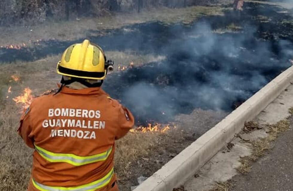 Original campaña de recaudación de los Bomberos Voluntarios de Guaymallén para poder mantenerse