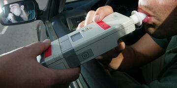 Las multas por conducir ebrio  van desde arresto hasta 30 días, retención del vehículo, hasta el pago de 66 mil a 198 mil pesos.
