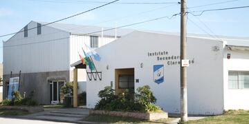 Escuela Secundaria Nº 10 de Claromecó