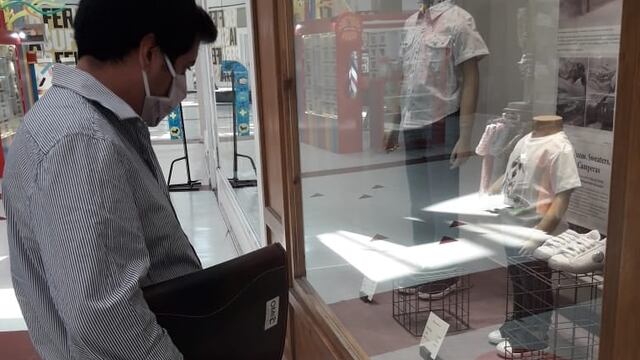 Inspectores controlan comercios