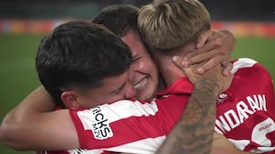 Estudiantes se abrazó al título en una infartante final ante Racing en Santiago del Estero