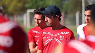 En dupla con "Miliki" Jiménez como interinos, Bruno Martelotto hizo su aporte para la clasificación de Instituto.