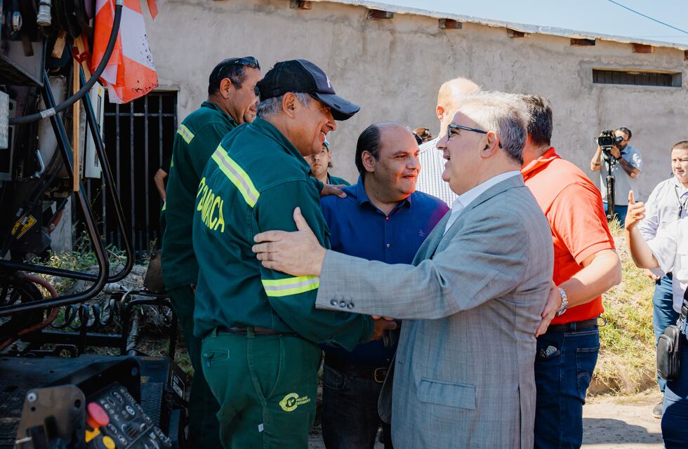 Avanzan los trabajos de repavimentación de la Avenida Choya en la Capital