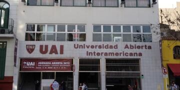 Una alumna cayó al vacío en la Universidad Abierta Interamericana. (Prensa UAI)