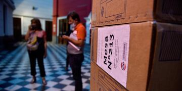 Urna de votación. (Ramiro Pereyra)