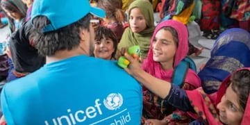 Cómo postular desde Argentina a la pasantía de UNICEF: Dura 6 meses, es remota y pagan 1700 dólares