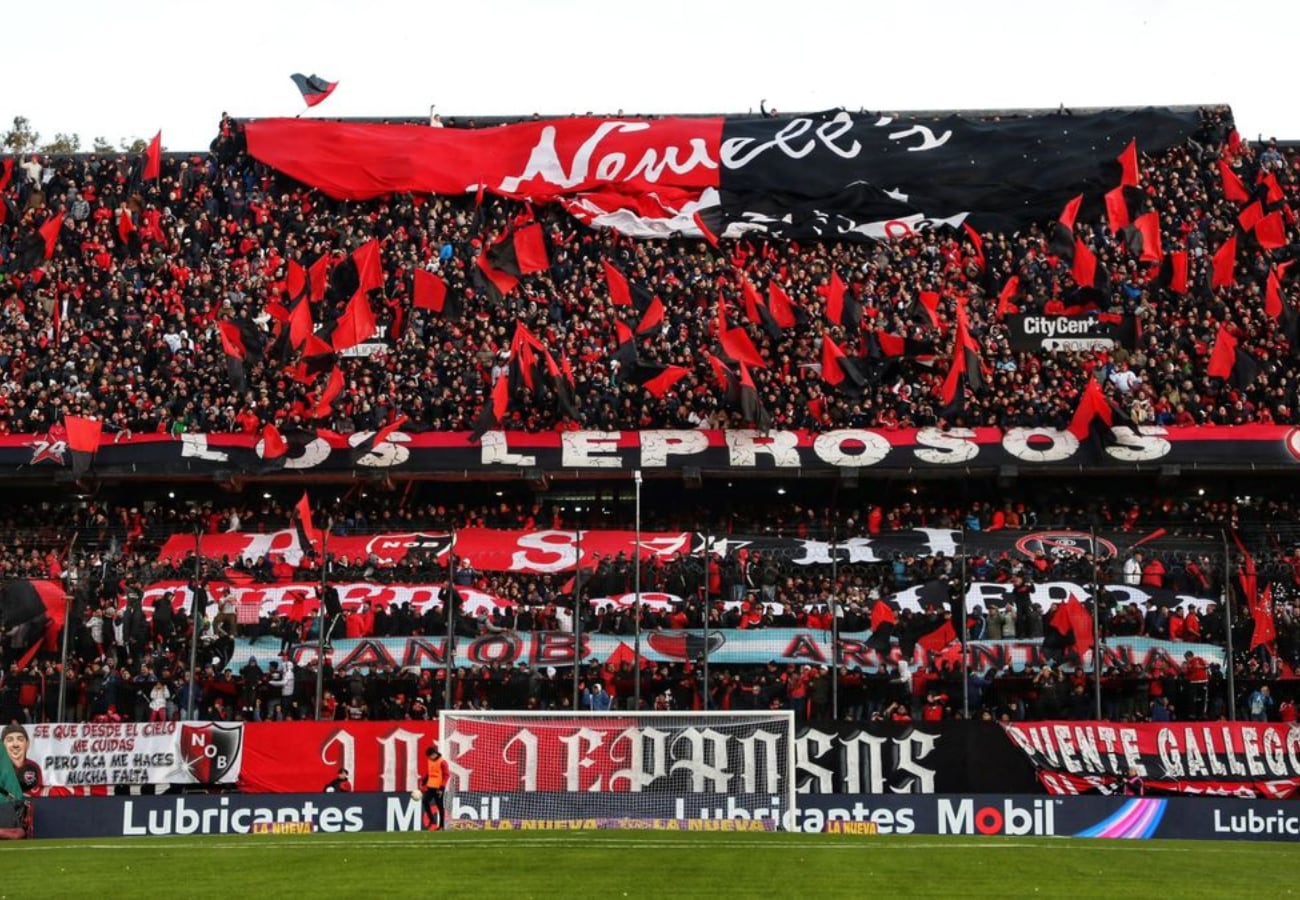 Cuál fue el origen del apodo "leprosos" al equipo rosarino.