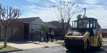Punta Alta: finalizó la pavimentación de tres cuadras en calle Espora