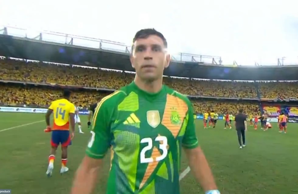 Los periodistas colombianos piden a FIFA una terrible sanción para el Dibu Martínez: cuál podría ser