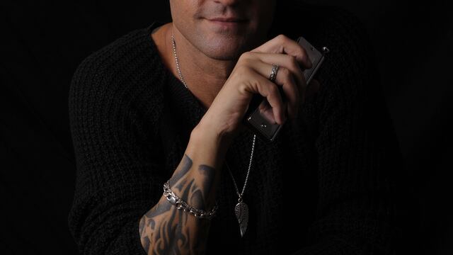 Fabricio Rodríguez, el cantante y armonicista, llega por primera vez a Villa Carlos Paz.