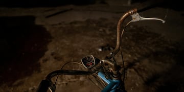 El menor andaba en bicicleta cuando lo balearon y fue trasladado al Hospital María Teresa de Calcuta.