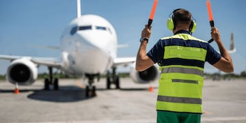 Qué vacante de trabajo abrieron en un aeropuerto.