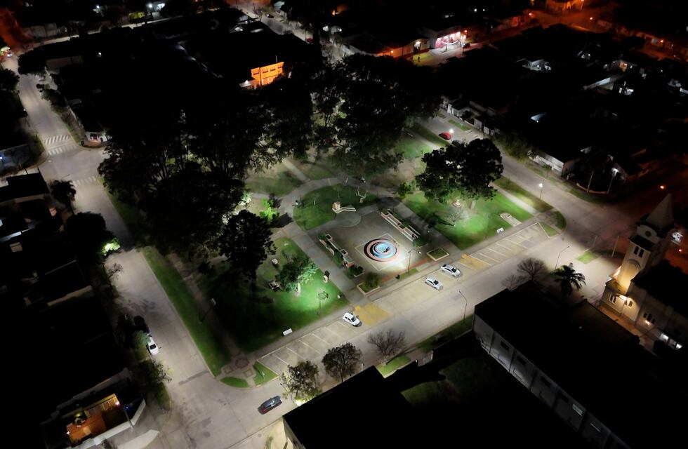 La Plaza Normando Corti ya luce renovada