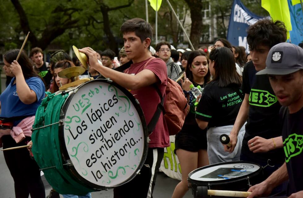 Coronel Rosales: acto Distrital por el Día de los Derechos de los Estudiantes Secundarios