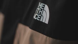 ¿Conviene comprar en Chile?: esto es lo que cuesta un pantalón de nieve The North Face.