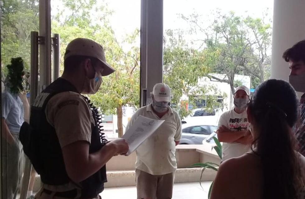 Allanamiento por presunto lavado de dinero