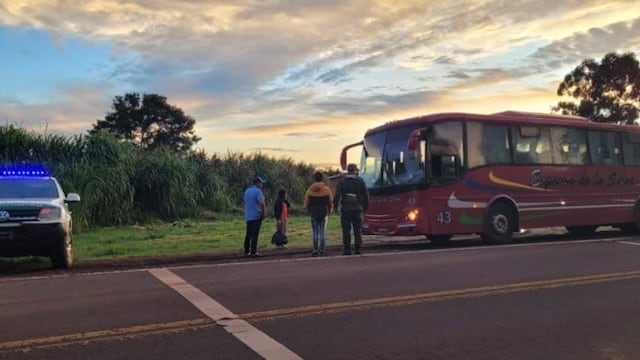 San Antonio: detuvieron a un pasajero que viajaba con cocaína adosada al cuerpo.
