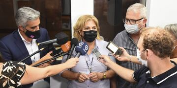 Inauguración de vacunatorio en la UNR