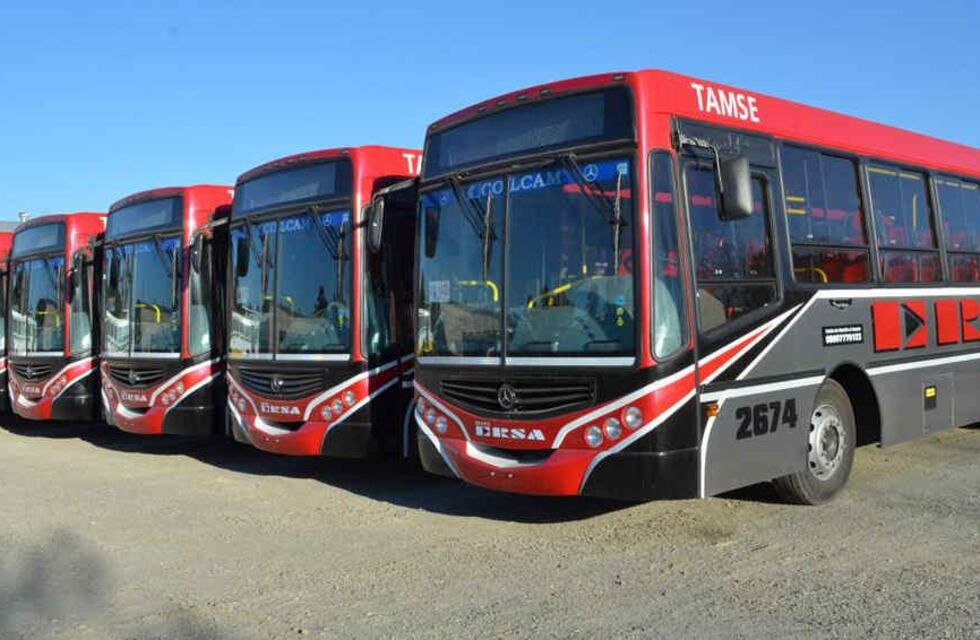 Transporte urbano de pasajeros: se llegó a un acuerdo salarial y volverían a circular