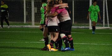 Fútbol femenino (Prensa Pink)