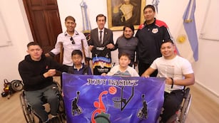 El gobernador Carlos Sadir expresó su orgullo como jujeño por la “inquebrantable voluntad de superación de los jugadores” de Jujuy Básquet Adaptado.