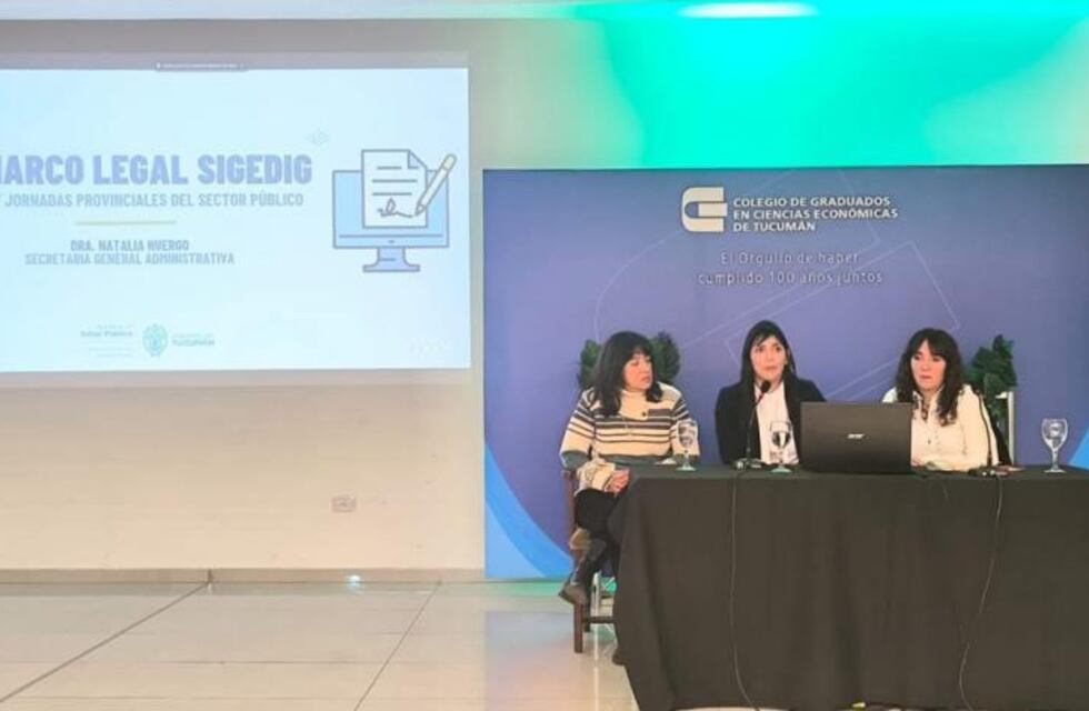 Salud Pública expuso su modelo de expediente digital