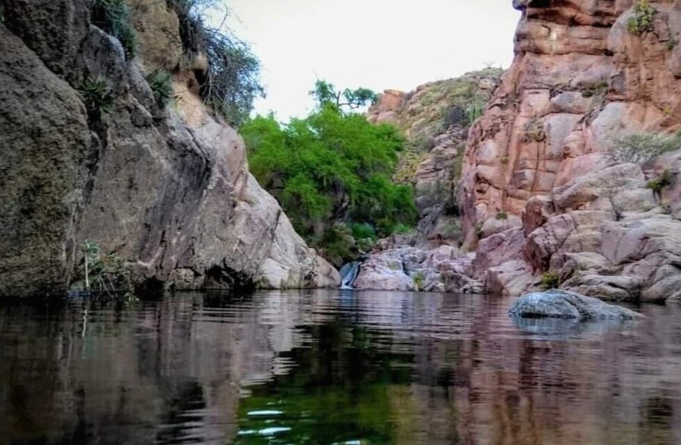 Ciudades de piedra, cascadas y balnearios: conocé San Blas de los Sauces, la maravilla natural de La Rioja