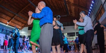 Gran milonga en el polideportivo Favale de Ushuaia