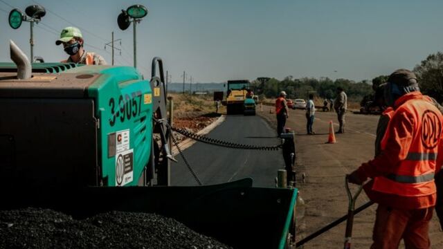 La Dirección Provincial de Vialidad ejecuta obras en El Soberbio.