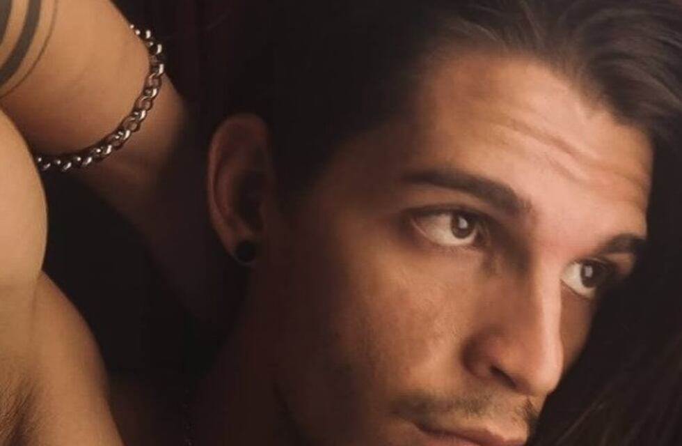 Una persona de San Juan entre las primeras en recibir el DNI no binario