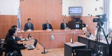 El Tribunal informó que a las 17.30 dará a conocer el veredicto contra la vicepresidenta.