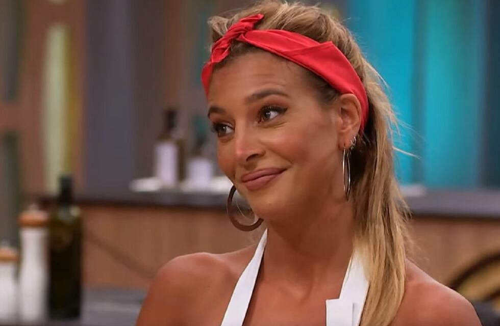 Sol Pérez fue a un casamiento y eligió un osado vestido