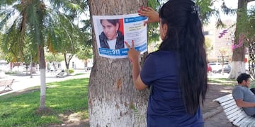 En numerosos puntos de la provincia se exhibe la cartelería con el rostro y datos de Magalí Andreu, distribuida por el Comité Interinstitucional de Actuación en Casos de Desaparición de Mujeres, Niñas y Personas de la Diversidad (Cindac).