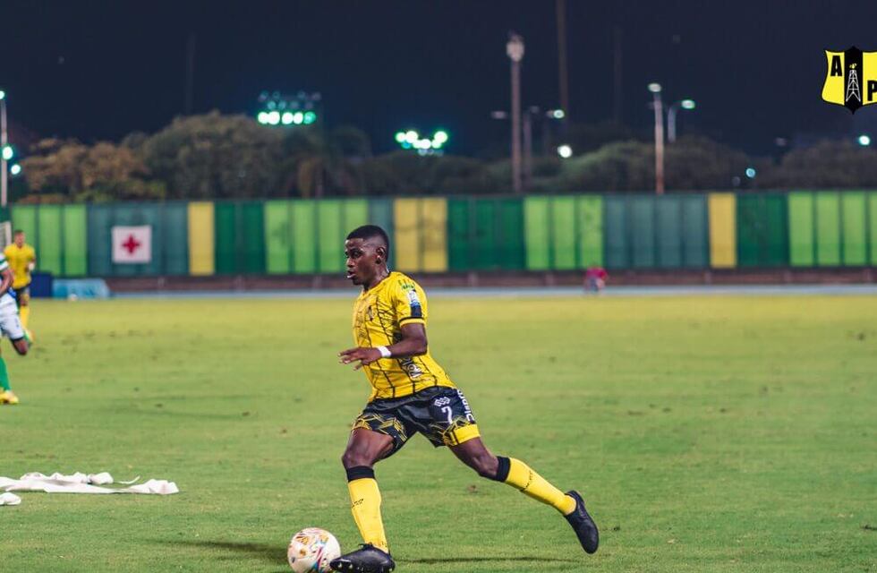 Talleres anunció un nuevo refuerzo: quién es y cómo juega Angulo Sevillano