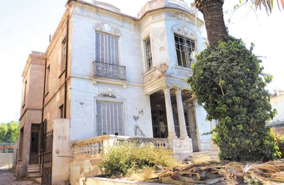 Luisito, el fantasma de la Mansión Stoppel