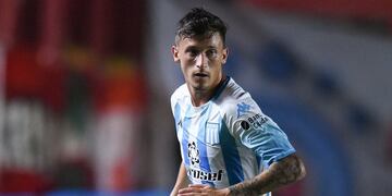 El volante, Héctor Fértoli, pasó la revisión médica y ya forma parte del plantel albiazul.