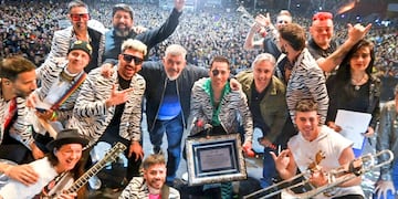 Los Caligaris la siguen rompiendo. De Alta Córdoba a Monterrey, sin escalas (La Voz).