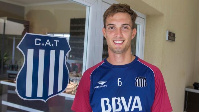 El zaguero de 25 años se fue de Córdoba y su contratación se cerró el último viernes.