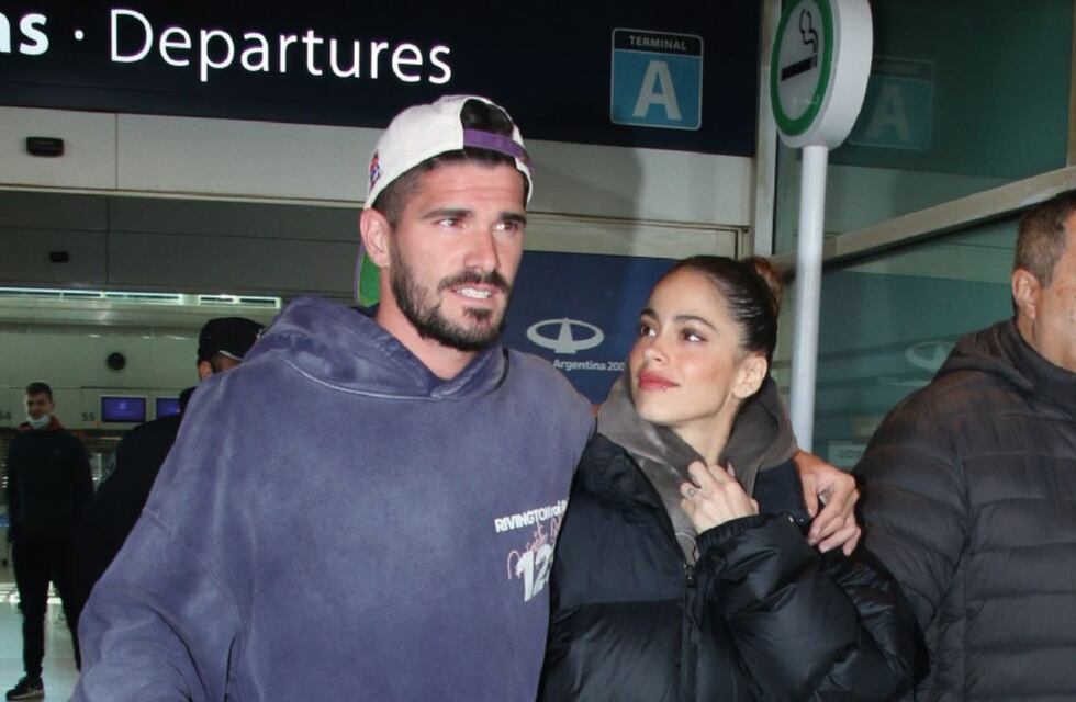 Escándalo: Rodrigo De Paul pidió no entrenarse en el Atlético Madrid y fue visto con Tini Stoessel en los Billboard