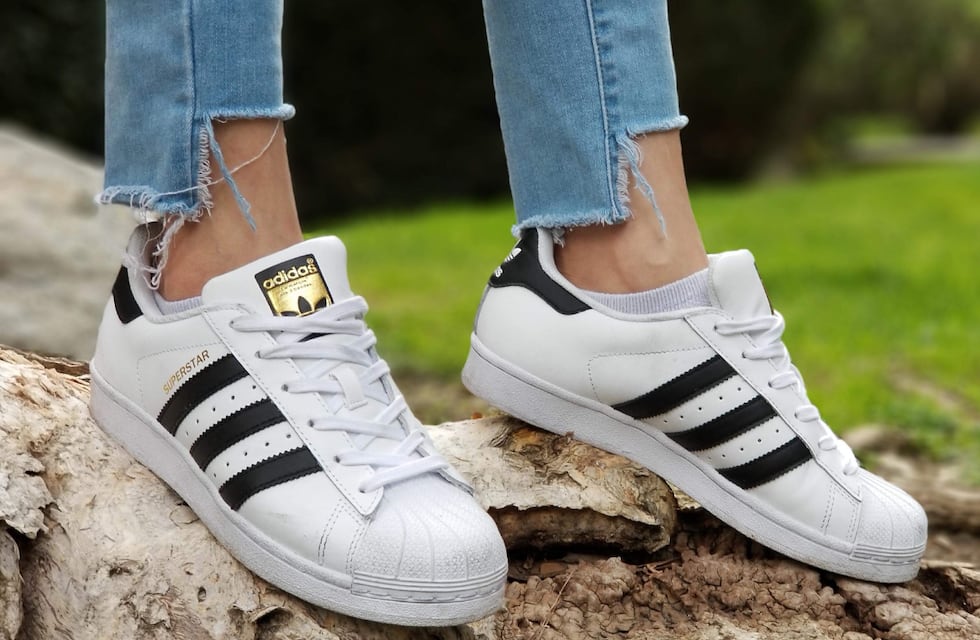 Cuanto salen las zapatillas adidas sales